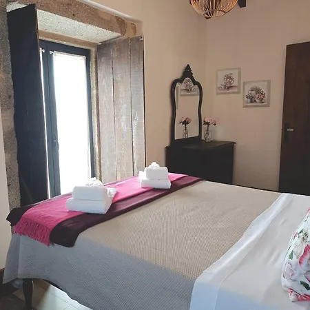 Casa Da Benda Estoraos (Viana do Castelo)