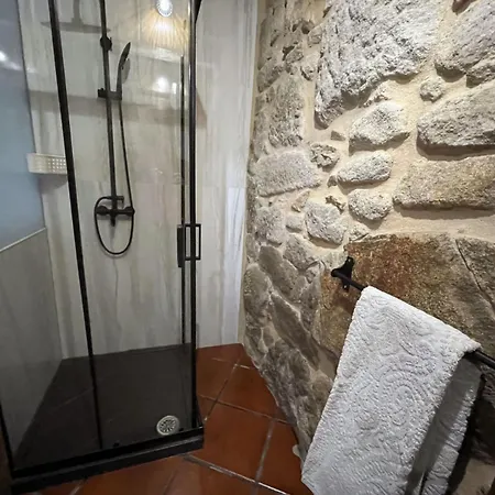 Casa Da Benda Estoraos (Viana do Castelo)